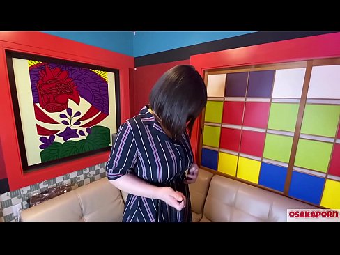 ❤️ Drăguță japoneză cu sâni mari se masturbează cu jucării sexuale și are un orgasm. Ea vorbește într-un interviu despre experiența ei de futut. Țâțe uriașe și păsărica păroasă gemând tare. Osakaporn ️❌ at ro.com-milf-300.ru ❤