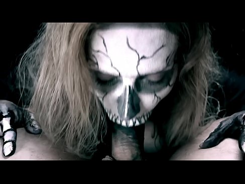 ❤️ Fată demonică sugând pula cu gura ei neagră și înghițind spermă. ️❌ at ro.com-milf-300.ru ❤
